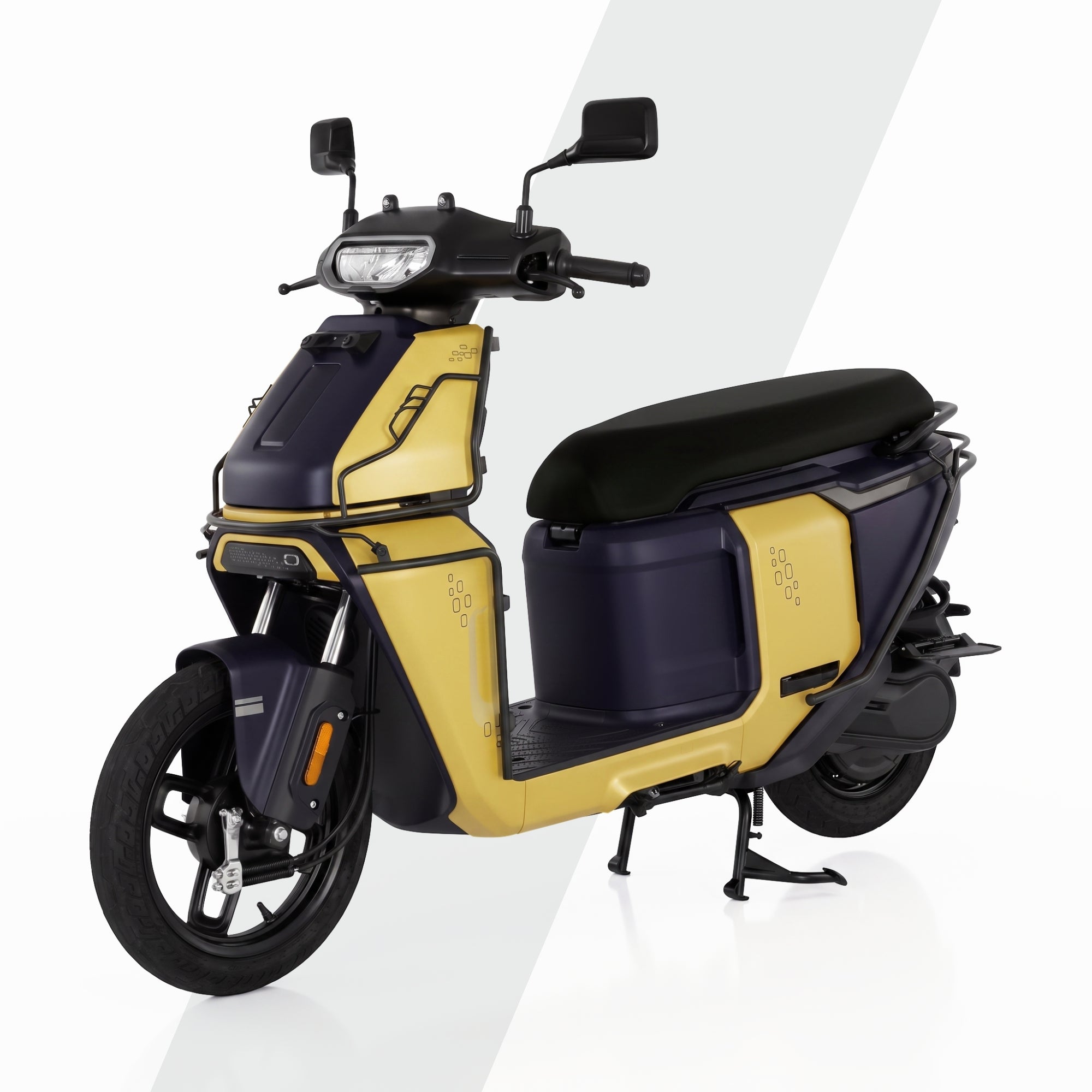 TVS Orbiter Accessories Kit Black