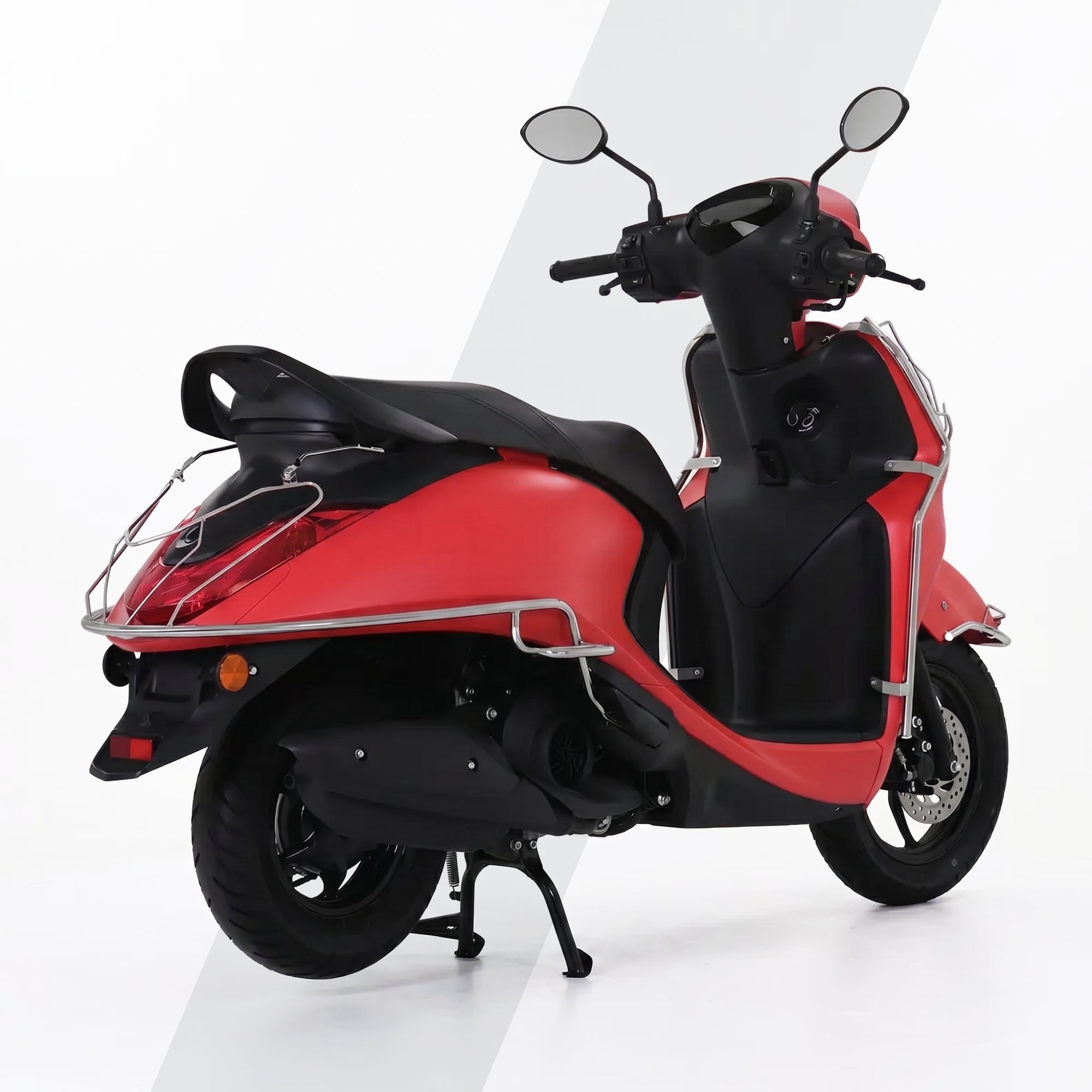 Fascino Bs6 All Round Guard With Fitting